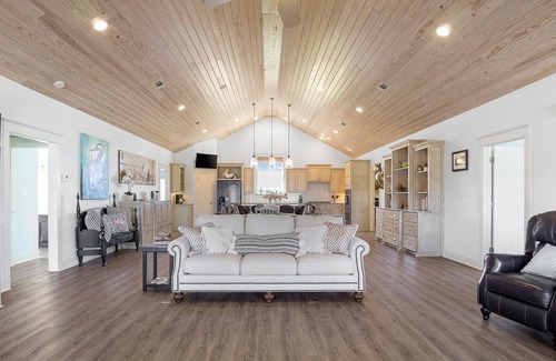 Crystal Beach Casa | Kids Stay FREE!