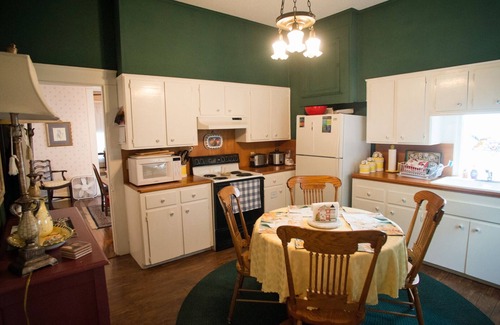 New Braunfels Casa | Flota el río Comal, casa muy querida, tubos gratis, wifi gratis