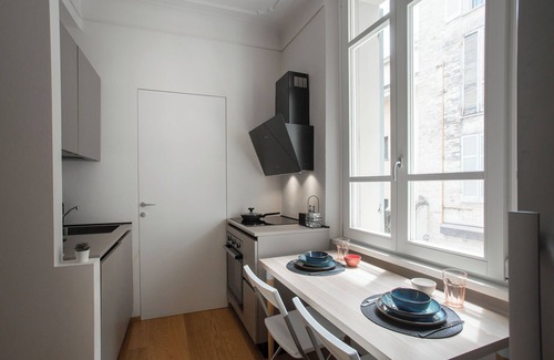 Parma City Centre Apartamento | Freedom suite central apartment in parma for families and workers