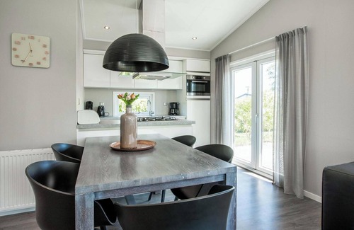 Municipality of Noordwijk Casa | Freestanding five-person holiday home.