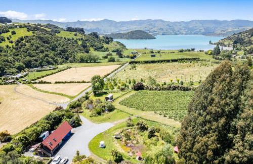 Rangitikei Casa | French Peak Loft - French Farm Holiday Home