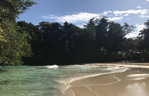 Drapers Complejo | Frenchman's Cove Resort: The Great House