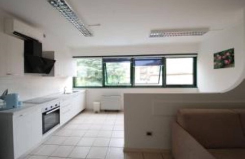 Rastignano Apartamento | FrenkHome open space