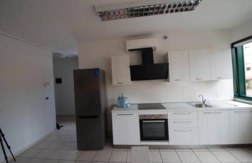 Rastignano Apartamento | FrenkHome open space