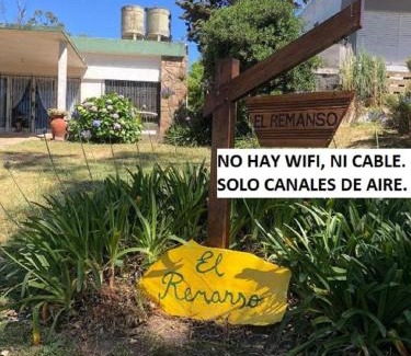 Atlantida Casa | Frente a la mansa CON SEÑA l LUZ GAS AGUA LIMPIEZA APARTE
