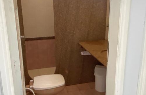 Ubu Casa | FRENTE MAR CASTELHANOS Casa Recanto Azul 7 Suítes Lazer Completo e Conforto recém reformada para Até 25 Pessoas Ideal para reunir Famílias e Amigos