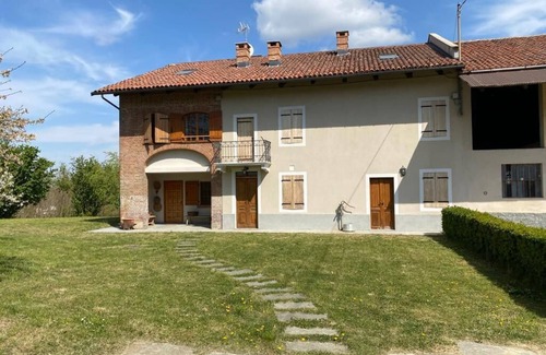Ferrere Casa | Frere's Little House
