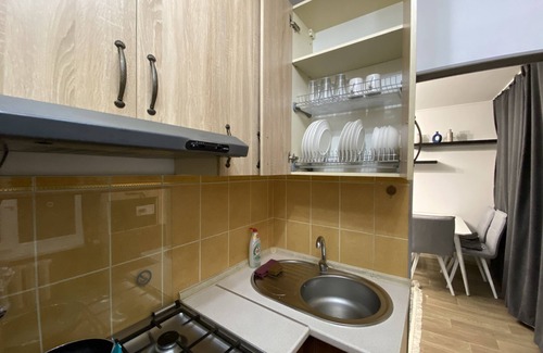 Almaty Apartamento | Fresh 2 bedroom rental unit at the city center