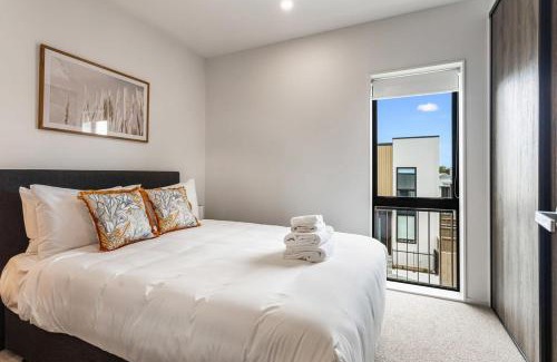 Grey Lynn Apartamento | Fresh Grey Lynn 2BR unit w Patio by Zodiak Stays