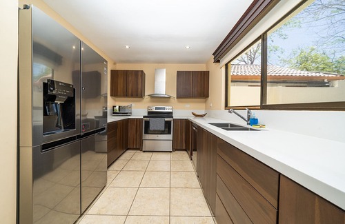 Potrero Casa | Playa Potrero: Comfortable 3 Br, 3.5 Bath house - Casa Luz de Luna
