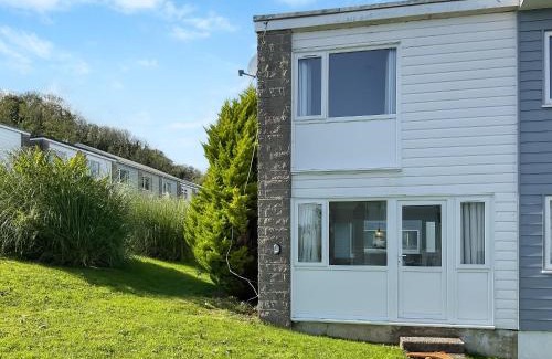Pembroke Casa | Freshwater Chalet