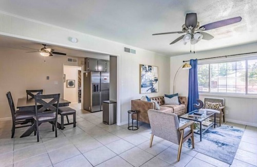 Raisin Casa | Fresno State 4BR/2BA+Private Pool +Game Room+ Gym!