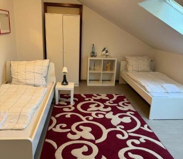 Misburg - Nord Casa | Freundliches Privatzimmer mit Gemeinschaftsküche und Gemeinschaftsbad