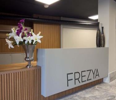 Uskudar Hotel | Frezya - Exclusively Woman