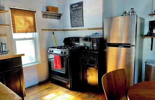 Govalle Casa | Frida House . Sweet Location. Free Bikes