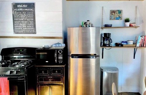 Govalle Casa | Frida House . Sweet Location. Free Bikes