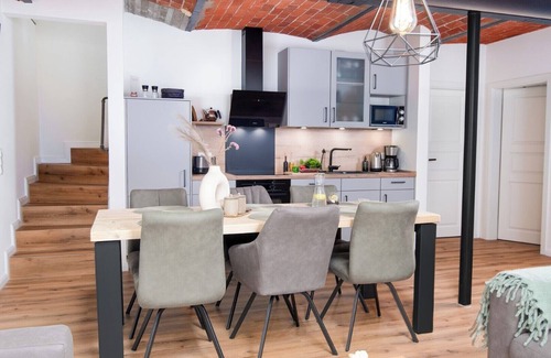 Krummhoern Apartamento | Frieda vacation apartment in the historic Gulfhof