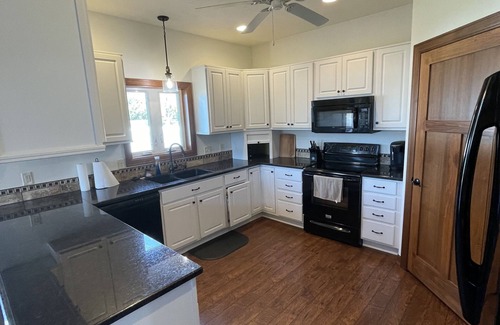 Sioux Falls Casa | Friendly Falls Staycation