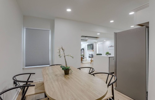 Riverview Casa | Friendly Getaway Home w/ Backyard & Firepit for Extended Stays near Downtown KC