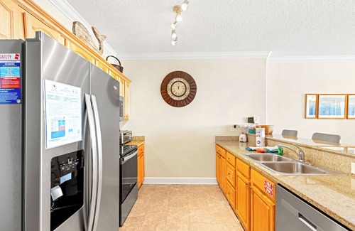 Open Sands Condominio | Friendly Starfish @ Ocean Reef enjoy spacious 4-br 3 bath Spacious Corner unit