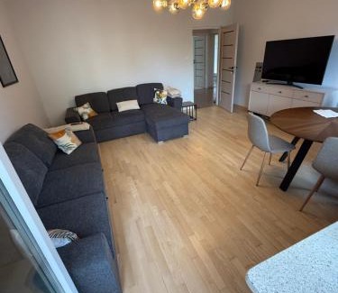 Ursynow Apartamento | Friends & Family KEN Apartment 80m2, metro Stoklosy