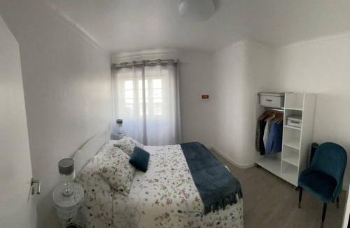 Praia da Vitoria Apartamento | Friends Place