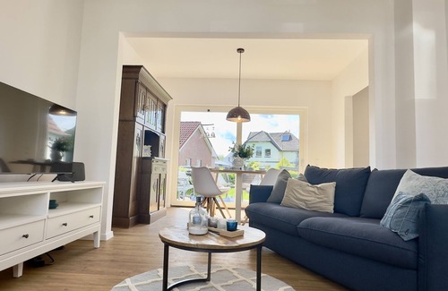 Jever Casa | Friesenhus: 120qm, 6 Personen, Wunderschön und Zentral Gelegen in Jever