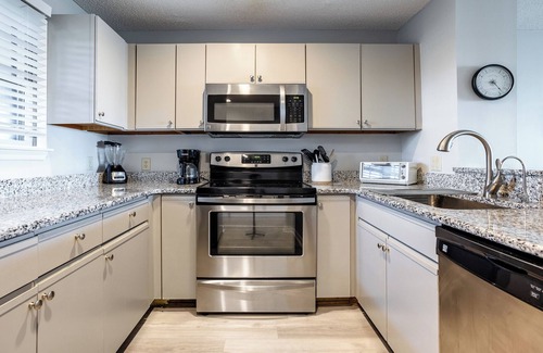 Saint Helena Island Condominio | Fripp Island Ocean Front, Walk to the Beach, Private Pool - Tidewater Shoals