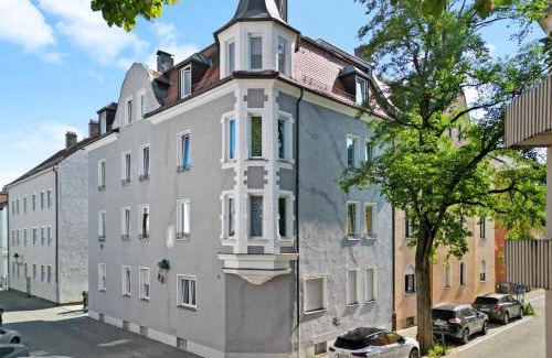 Links der Wertach-Sud Apartamento | Frisch renovierte Wohnung - Zentral/Ruhig/Modern