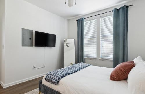 Frisco Apartamento | Frisco Business Class, Modern Executive Suite