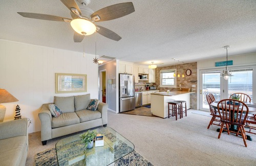 Brigands' Bay Cabaña | Frisco Coastal Paradise w/ Boat Dock & Water Views