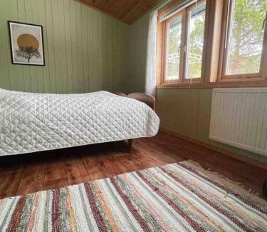 Molde Casa | Frittliggende hytte i flott turterreng