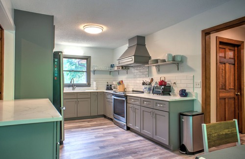 Leicester Casa | Frogmore Estate by Carolina Mornings | Gas Grill & Swimming Pool🏊‍♀️