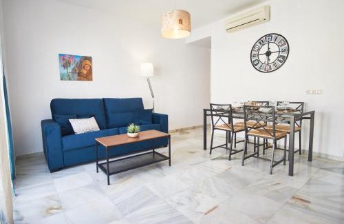 Leon XIII-Los Naranjos Apartamento | Froilan city walls by Valcambre