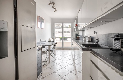 Levallois-Perret Apartamento | From Levallois With Love, by Veeve