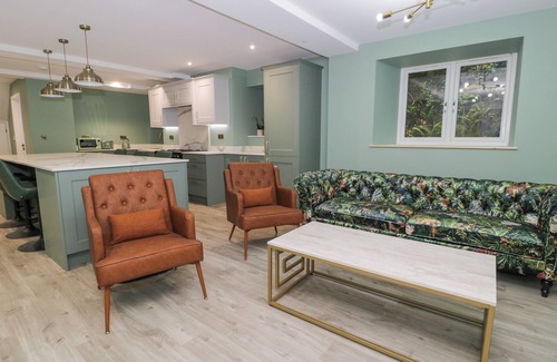Dolgellau Cabaña | FRONGOCH OLD POWER HOUSE, family friendly in Dolgellau