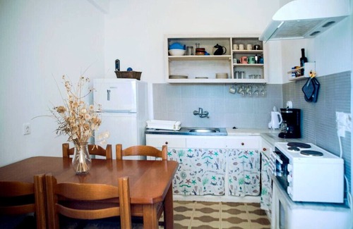 Almiros Beach Casa | Front beach holiday house