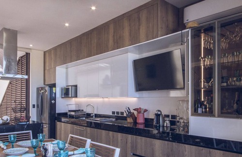 Miramar Casa | Front Beach House For Families