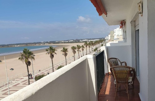 El Puerto de Santa Maria Apartamento | Apartamento primera linea de playa en Puerto de Santa María (Cádiz)