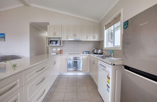 Binalong Bay Casa | Front Row Beachfront