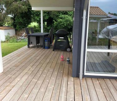 Holbaek Casa | Front-Row Summerhouse With View And Big Garden