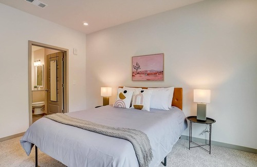 Forest Park Apartamento | Frontdesk | 1 BR Apt near Birmingham Zoo