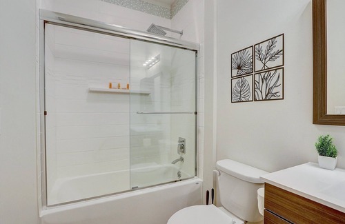 Brewerytown Apartamento | Frontdesk | 1 BR Apt near Strawberry Mansion