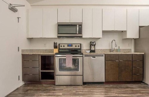 Hillsboro West End Apartamento | FRONTDESK Fairfax Flats West End Nashville