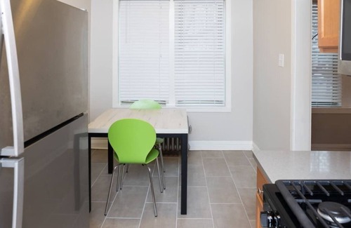 Kenwood Apartamento | Frontdesk | Open 1 BR Apt 6 miles to Downtown