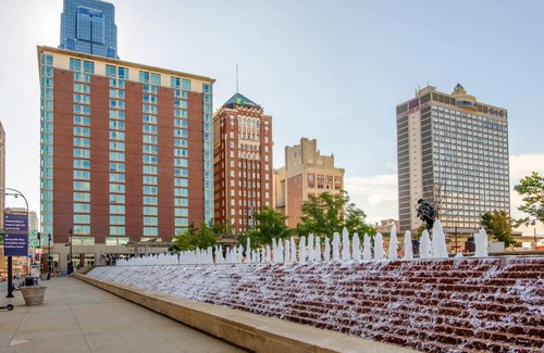 Downtown Kansas City Apartamento | FRONTDESK The Grand Apts Downtown Kansas City