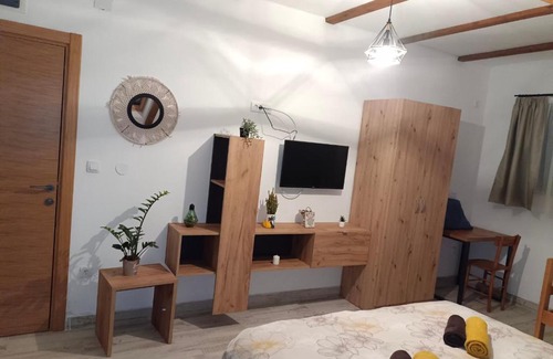 Petrovaradin Apartamento | Fruškogorski Đeram