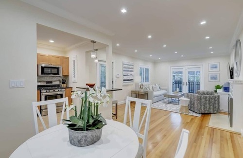 Victoria Park Casa | Ft Lauderdale Family Home w/ Studio Cabana & Pool