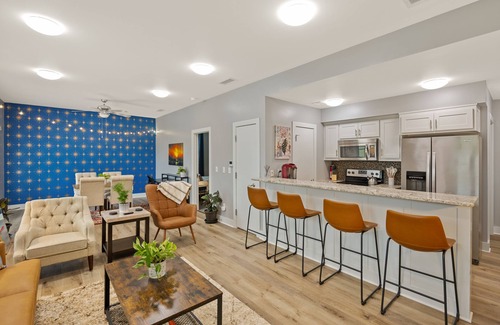 Fort Worth Apartamento | Ft Worth Southside Loft 204- Walk to Magnolia Ave!