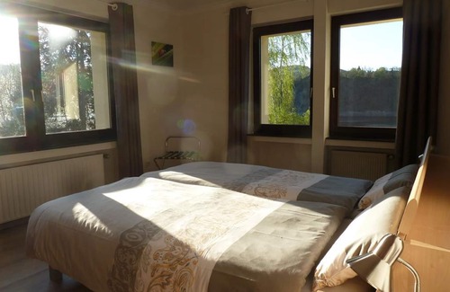Rurberg Apartamento | Casa de vacaciones Fuchsloch para 12 personas - Fuchsloch, Fewo Pequeño foso y anclaje